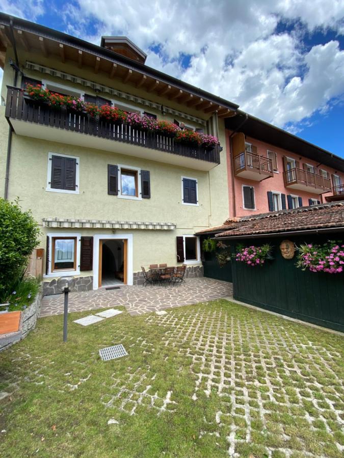 Ferienwohnung Casa Nina Mezzolago Exterior foto