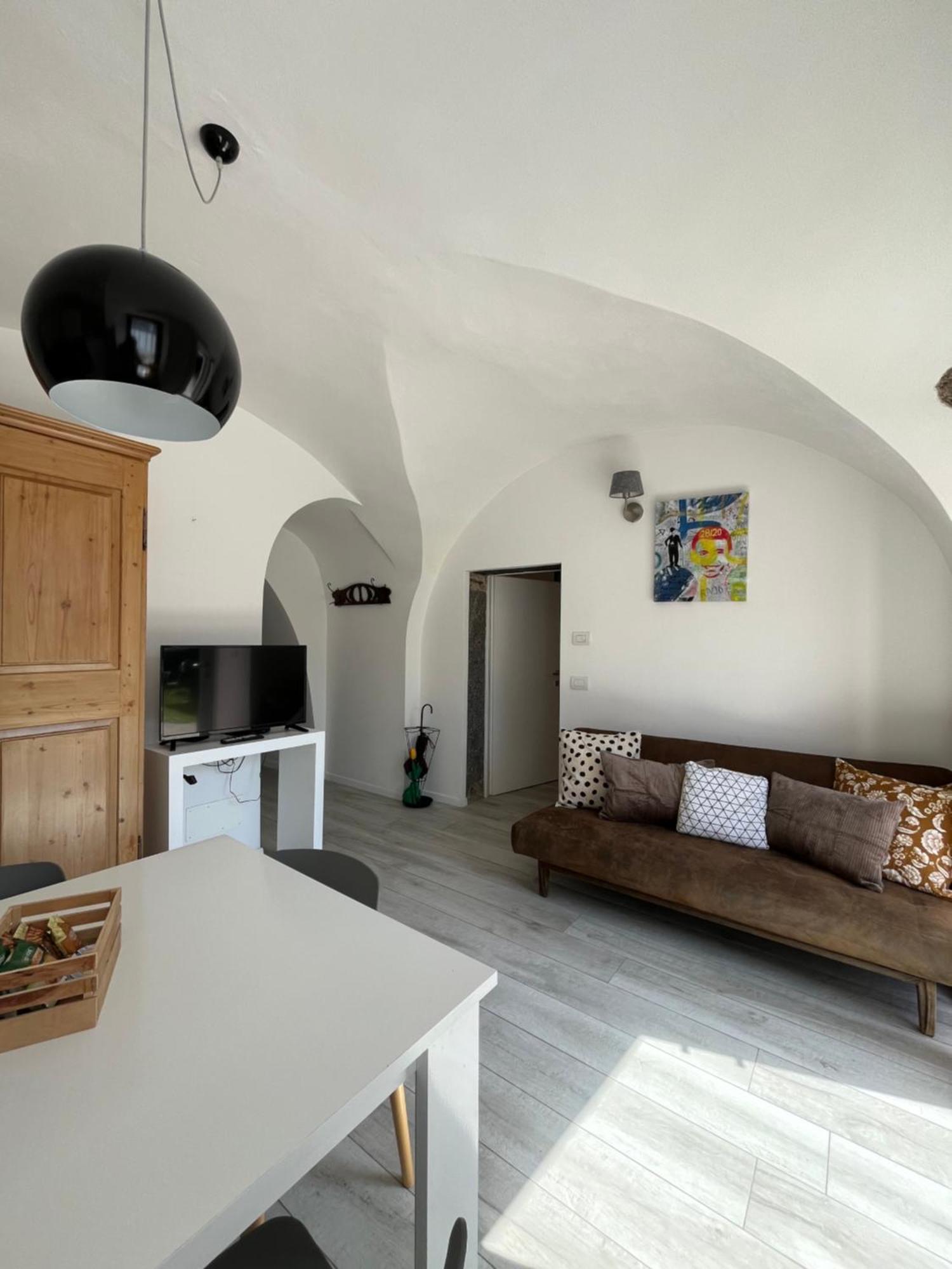 Ferienwohnung Casa Nina Mezzolago Exterior foto